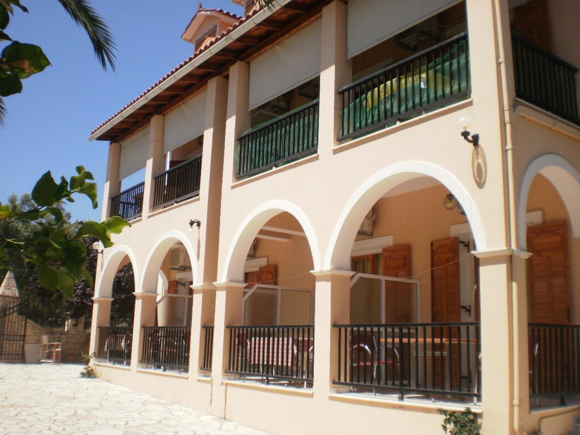 Loukas Inn Family Resort Keri Esterno foto