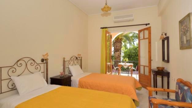 Loukas Inn Family Resort Keri Esterno foto